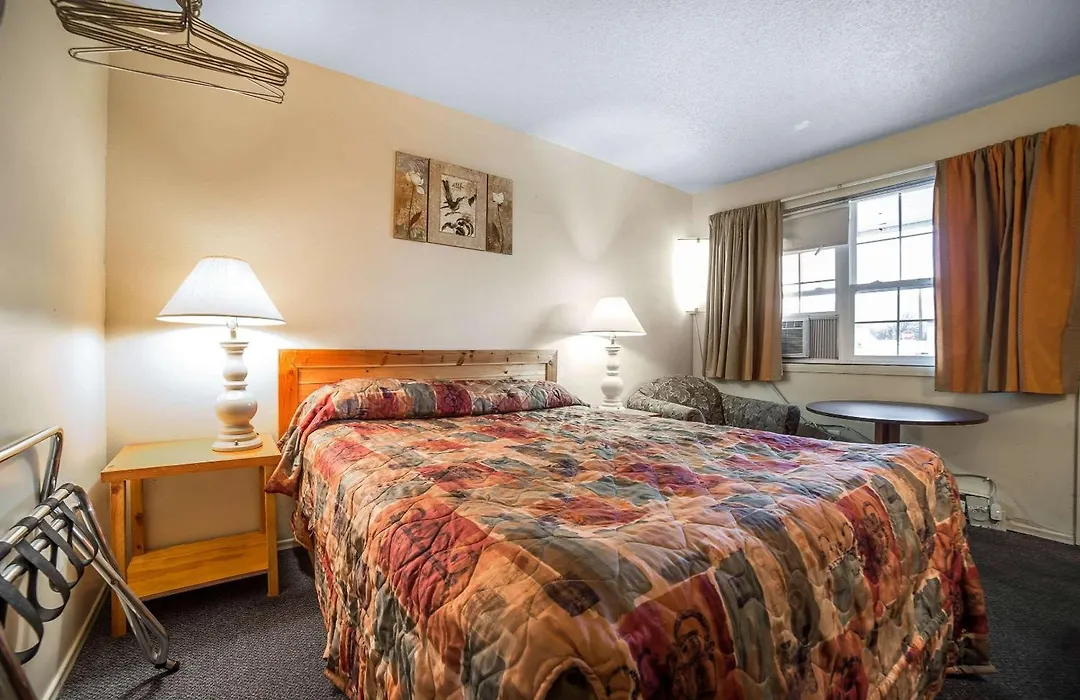 Rodeway Inn La Grande - Island City-1